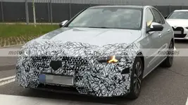 mercedes-clase-c-facelift-fotos-espia-2026-2025108086-1746784265_1.webp