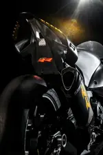 P90599081-bmw-motorrad-concept-rr-1000px.webp