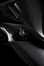 P90599086-bmw-motorrad-concept-rr-1000px.webp