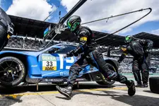 rt-motorsport-33-bmw-m4-gt3-evo-ren-rast-ro-2250px.webp