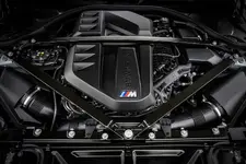 P90600899-the-new-bmw-m2-cs-2250px.webp