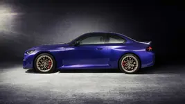 P90600924-the-new-bmw-m2-cs-2666px.webp