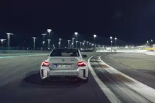 P90600942-the-new-bmw-m2-cs-2247px.webp