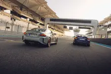 P90600944-the-new-bmw-m2-cs-2248px.webp