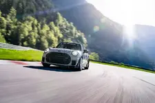 7641-mini-john-cooper-works-24h-nbr-05-2025-2250px.webp