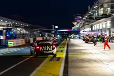 eus-at-the-24-hour-race-on-the-nuerburgring-2250px.webp