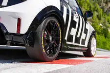 7700-mini-john-cooper-works-24h-nbr-05-2025-2250px.webp