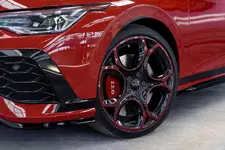 DB2025AU00879_large.webp