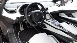 lamborghini-countach-25th-anniversary-1301206192-6.webp
