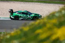 hubert-motorsport-11-bmw-m4-gt3-evo-marco-w-2250px.webp