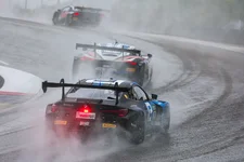 ubert-motorsport-33-bmw-m4-gt3-evo-ren-rast-2250px.webp