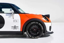 -mini-john-cooper-works-the-machina-08-2025-2250px.webp
