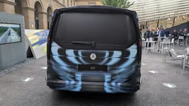 mercedes-vle4.webp