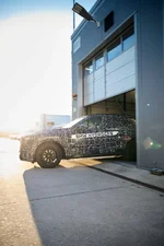 -bmw-ix5-hydrogen-prototypes-aschheim-09-25-1000px.webp