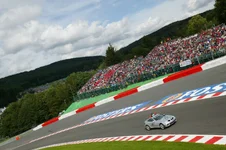 pi_mercedes_amg_500-gp-safety-car_2025-_15_10_2025_006.webp