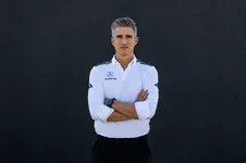 pi_mercedes_amg_500-gp-safety-car_2025-_15_10_2025_018.webp